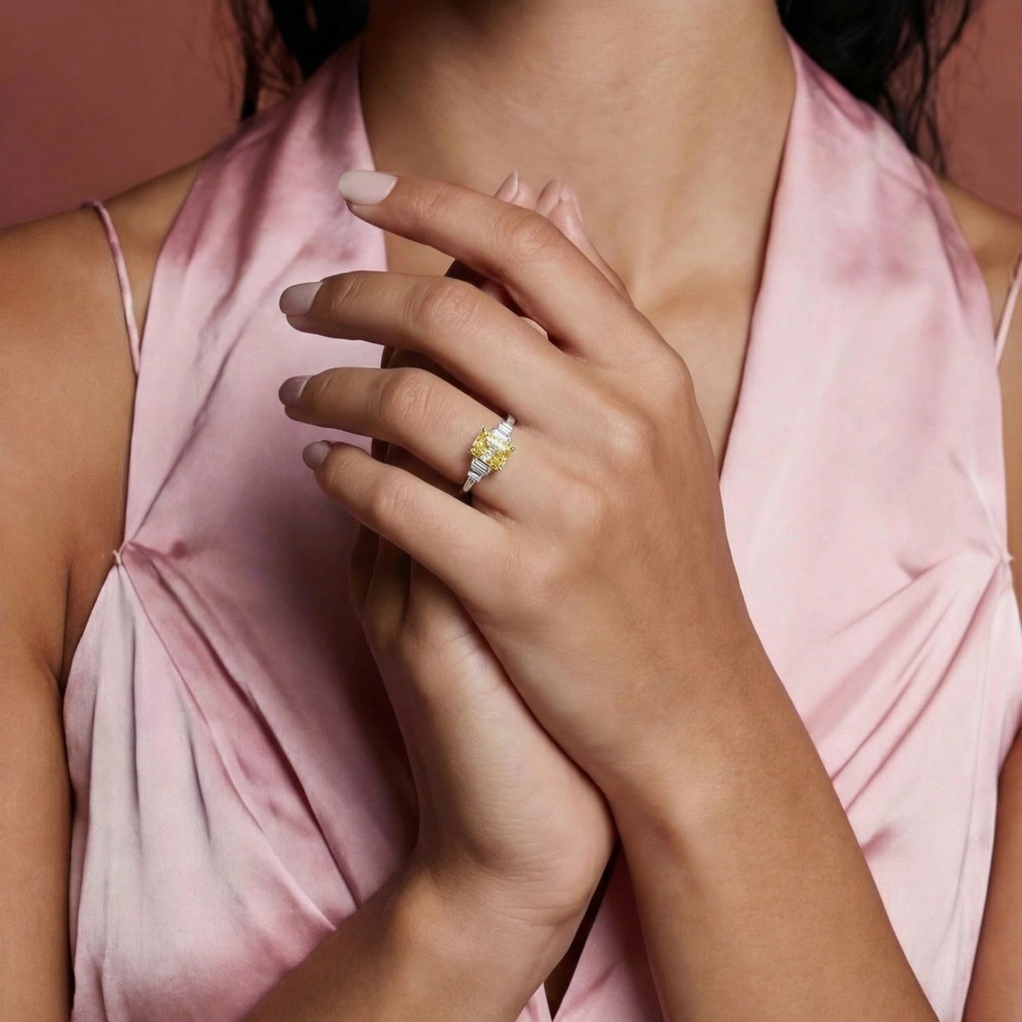 Sunset Sovereign Moissanite Ring Luxunae
