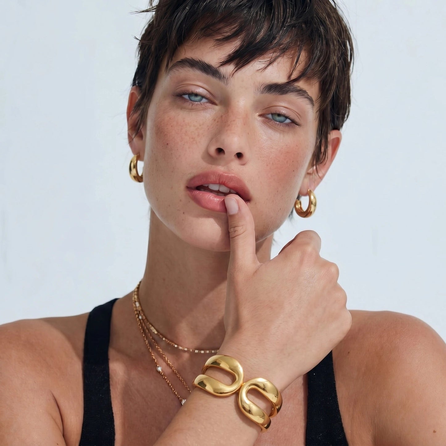 Infinite Bold Cuff Luxunae
