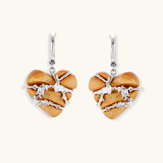 Thorned Heart Earrings Luxunae