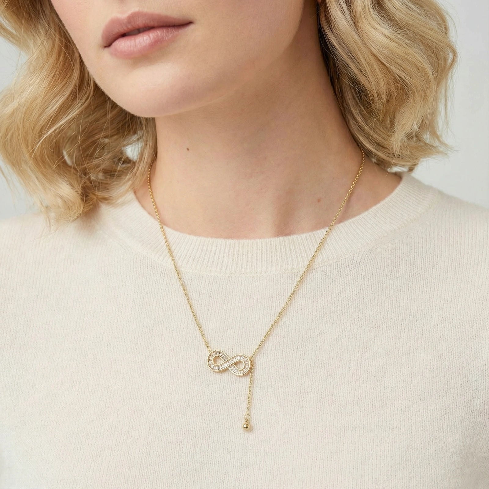 Infinity Sparkle Necklace Luxunae