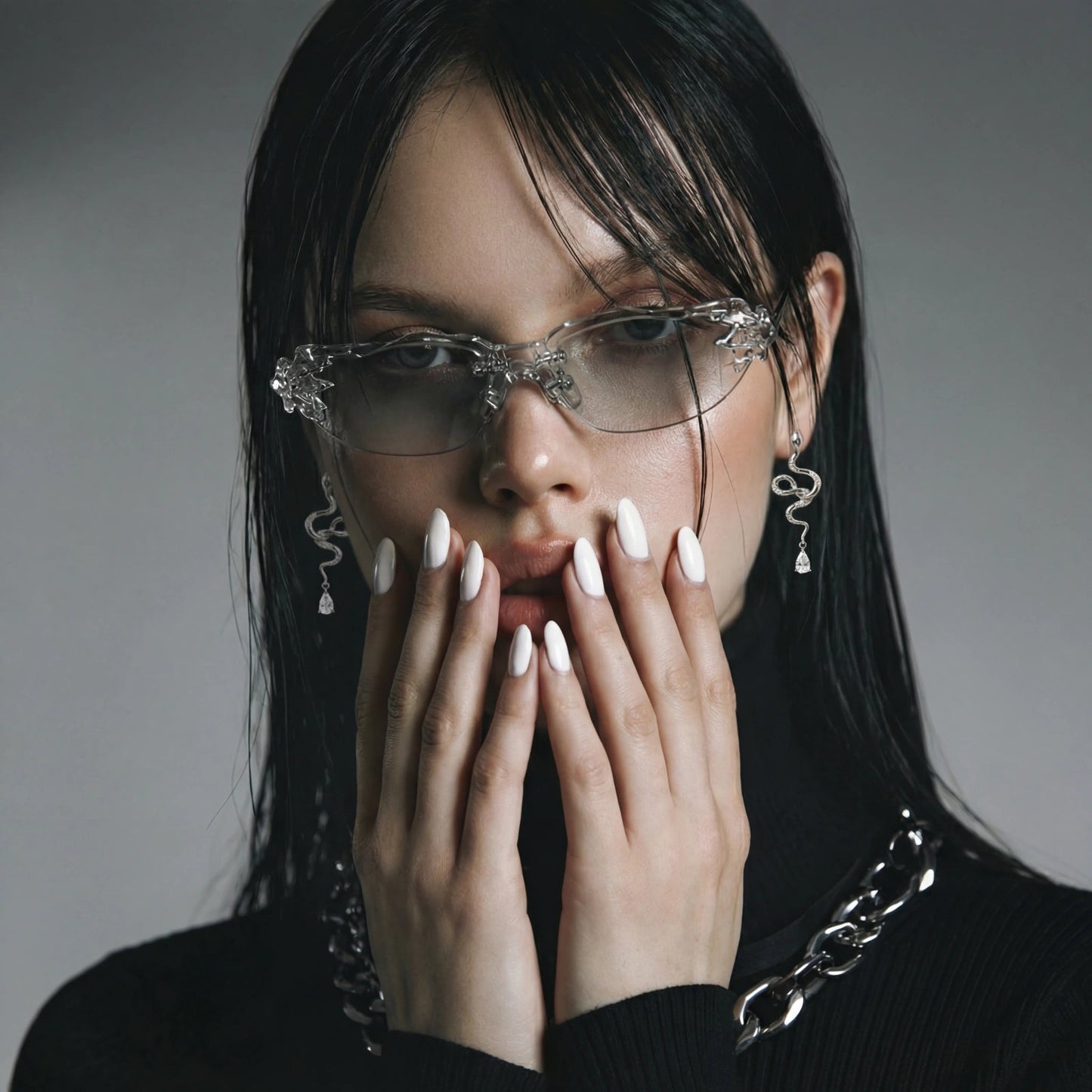 Serpentine Crystal Drops Luxunae
